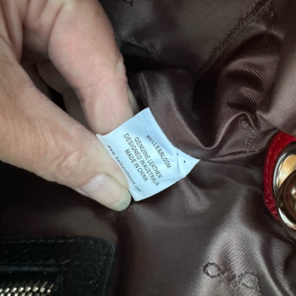 Belle & Bloom Shoulder Bag - Picture 8 of 9